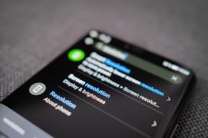Tela de configurações de resolução do smartphone.